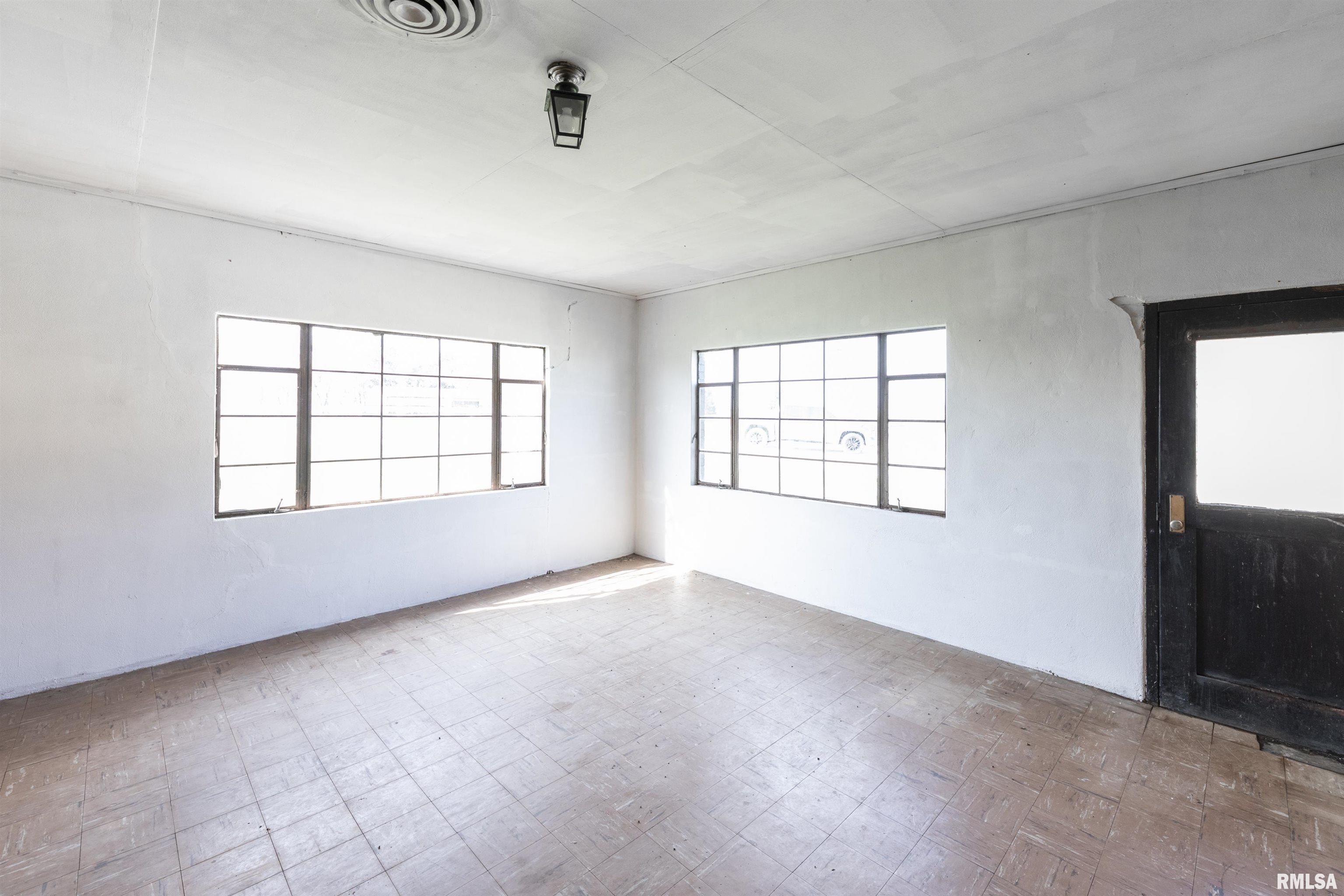 20209 West Farmington Road Trivoli, IL 61569 - Photo 24 of 45