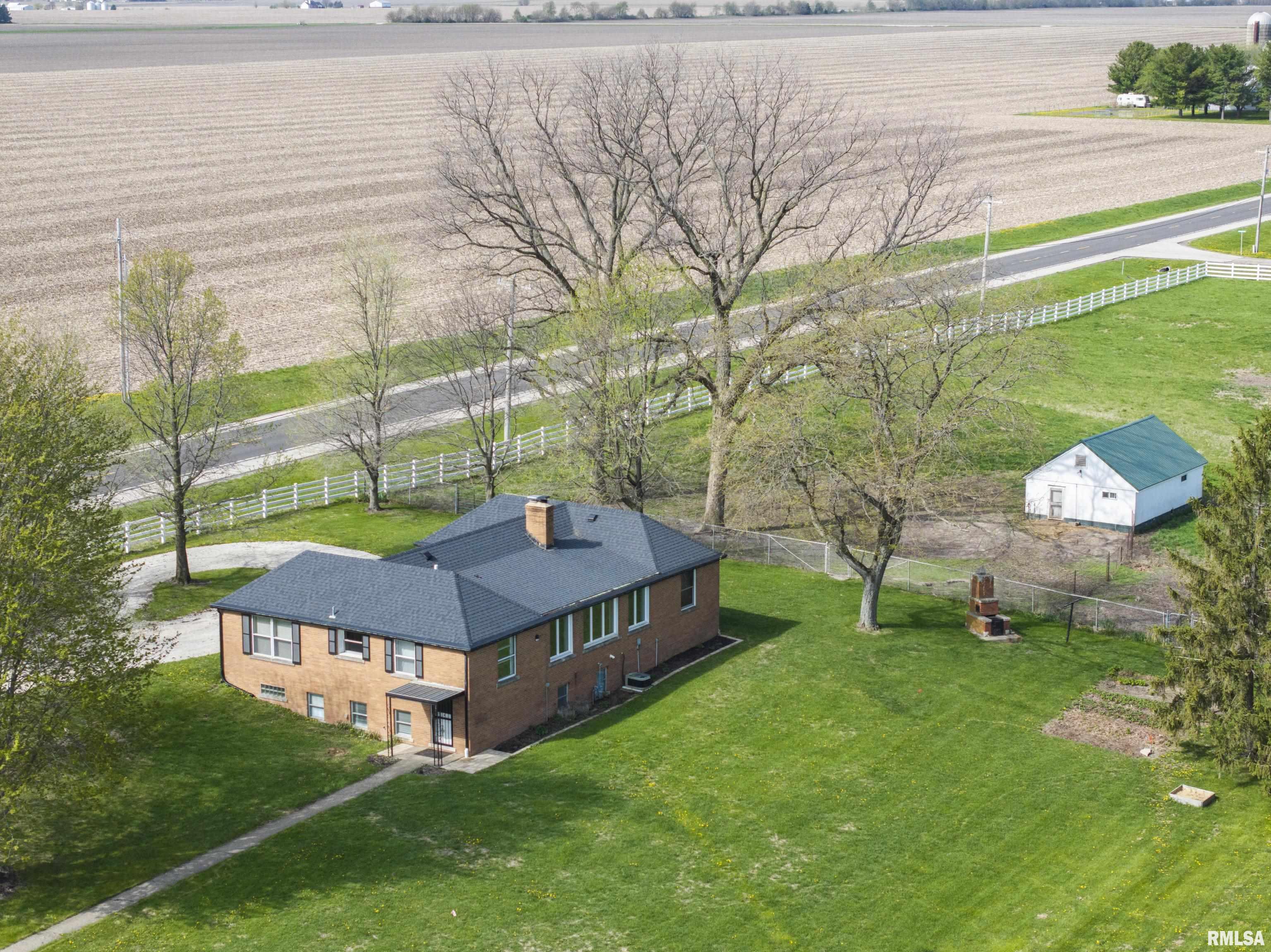 20209 West Farmington Road Trivoli, IL 61569 - Photo 32 of 45