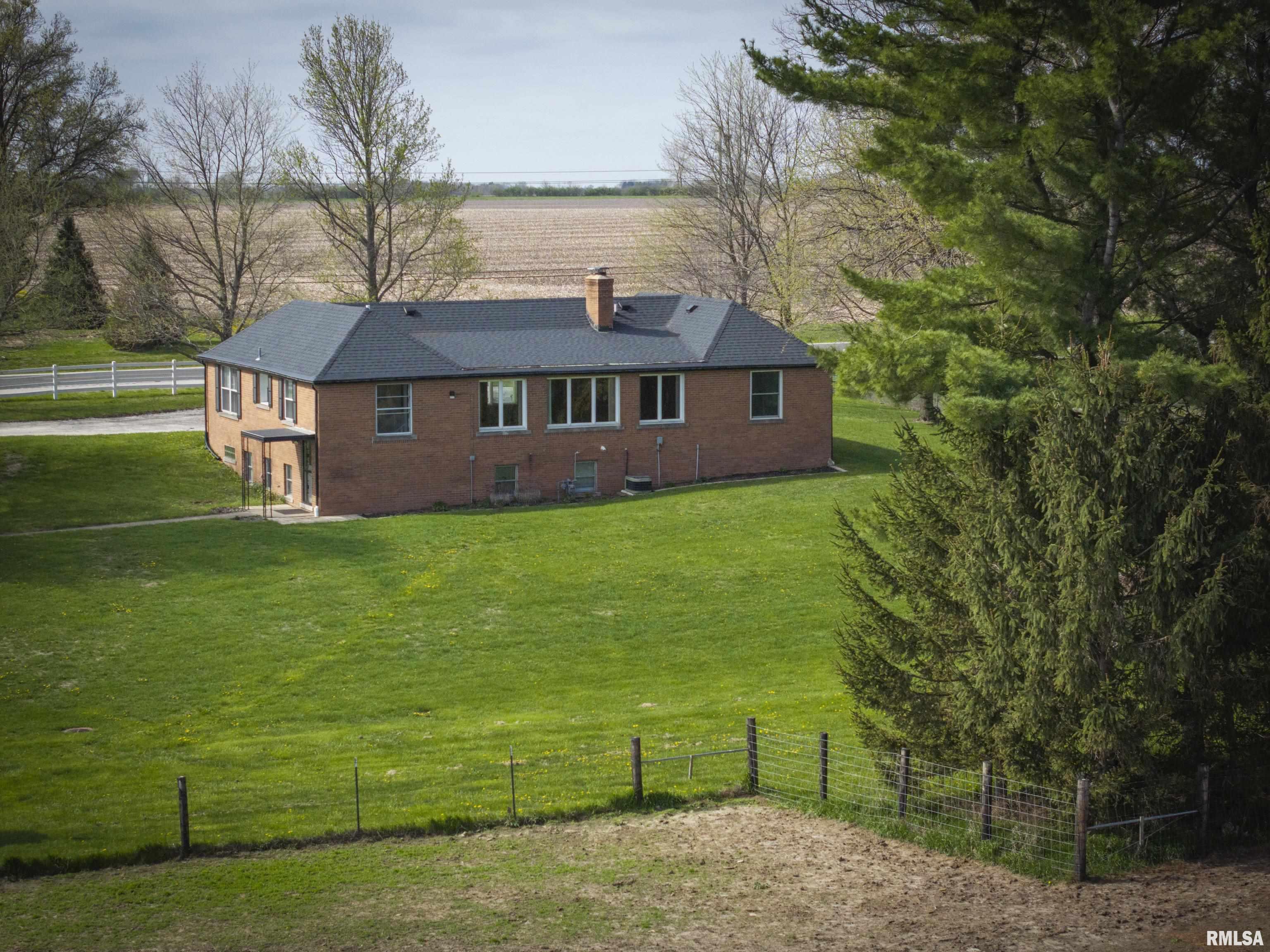 20209 West Farmington Road Trivoli, IL 61569 - Photo 37 of 45