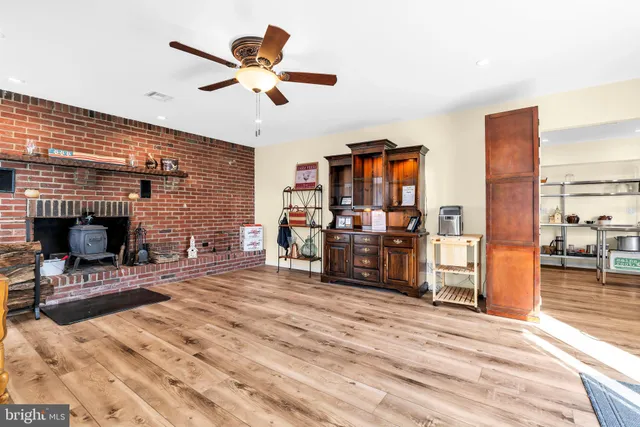 $828,000 | 70 MacKenzie Road, Hampton, NJ 08827