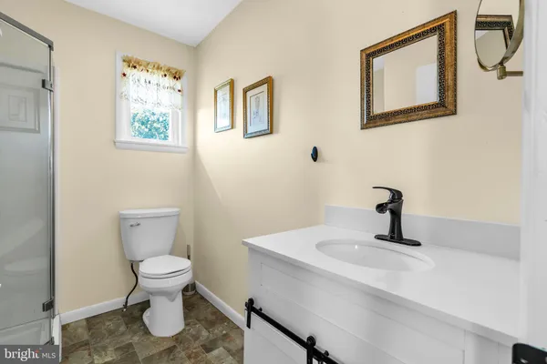 $798,000 | 70 MacKenzie Road, Hampton, NJ 08827