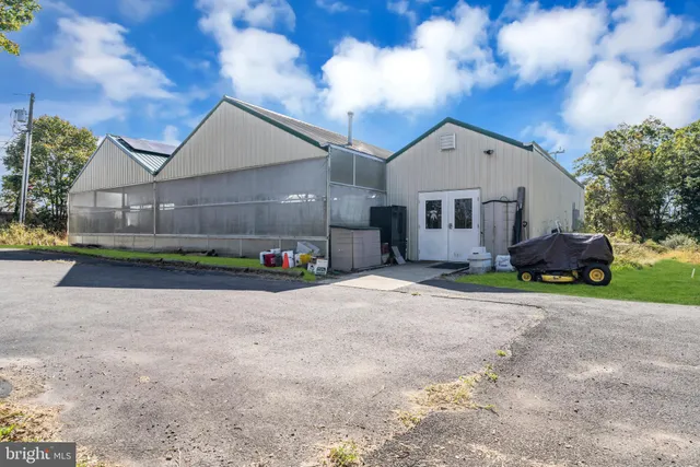 $828,000 | 70 MacKenzie Road, Hampton, NJ 08827