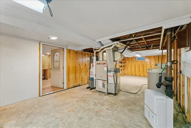 $200,000 | 838 Marydale Drive, Green Bay, WI 54313