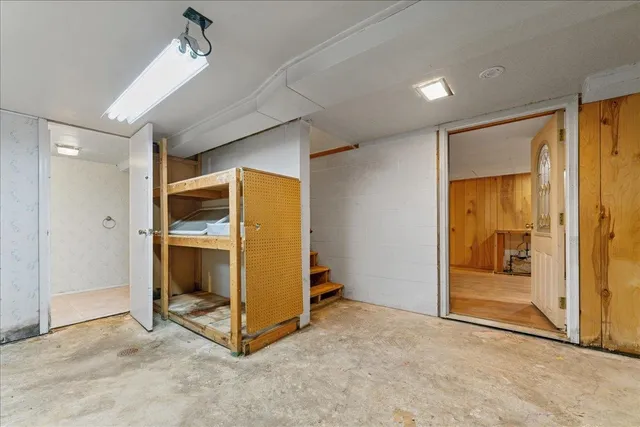 $200,000 | 838 Marydale Drive, Green Bay, WI 54313