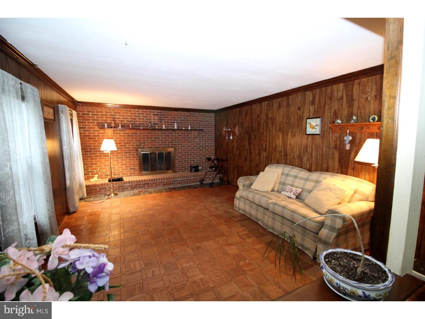 27 Tally Road Hamilton, NJ 08619 - Photo 4 of 22