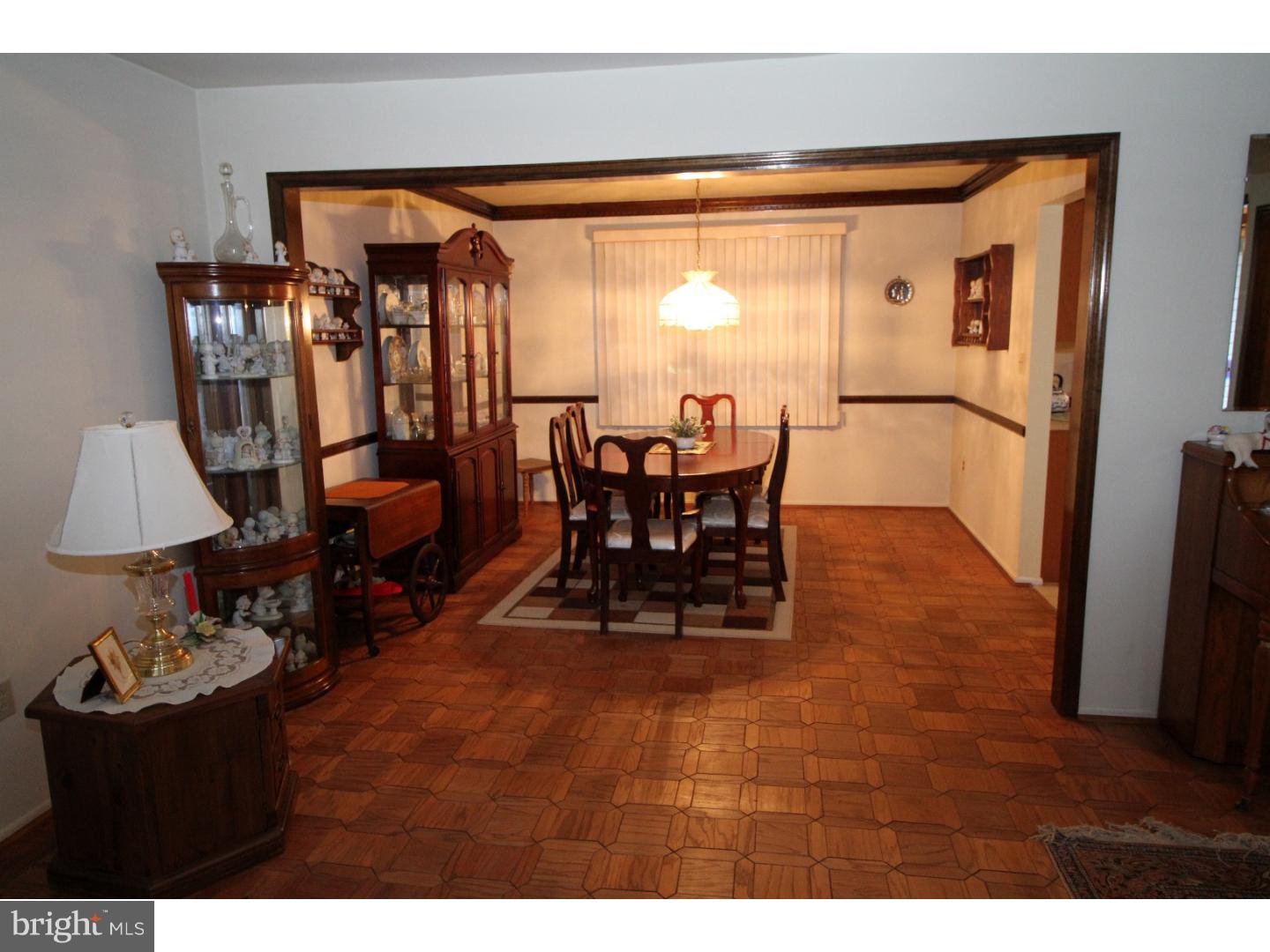 27 Tally Road Hamilton, NJ 08619 - Photo 8 of 22