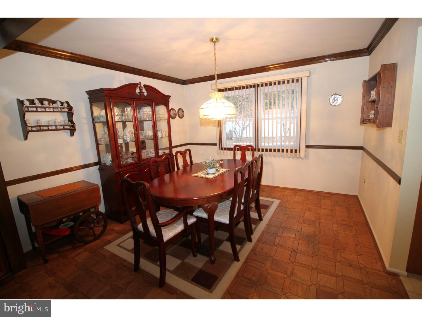 27 Tally Road Hamilton, NJ 08619 - Photo 9 of 22