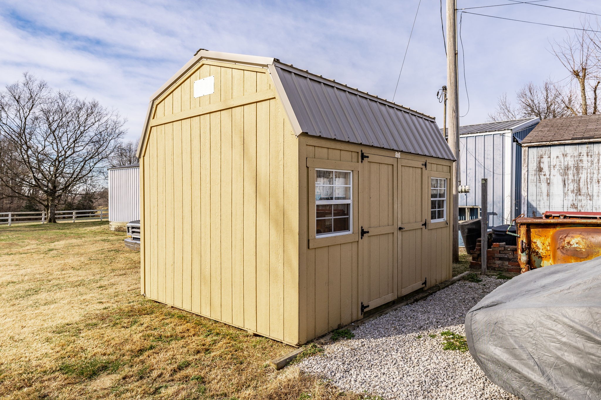 145 New Deal Potts Road Cottontown, TN 37048 - Photo 37 of 40 a view of a house with a swimming pool