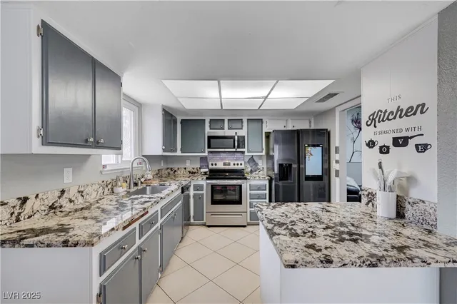 $565,000 | 2829 Michael Way, Las Vegas, NV 89108