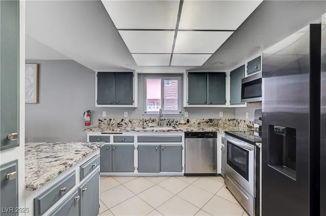 $565,000 | 2829 Michael Way, Las Vegas, NV 89108