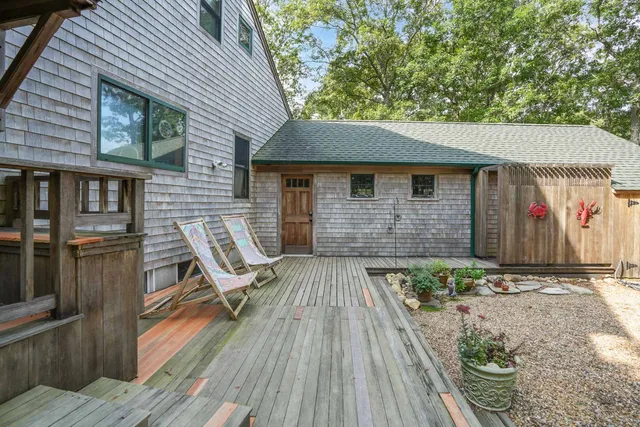 a view of outdoor space yard deck and patio