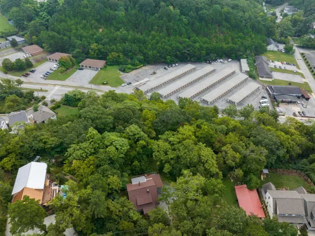 $150,000 | 915 Dallas Road, Chattanooga, TN 37405