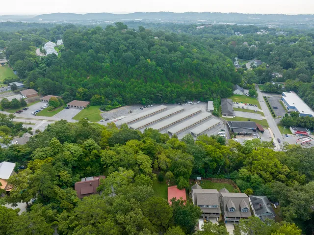 $150,000 | 915 Dallas Road, Chattanooga, TN 37405