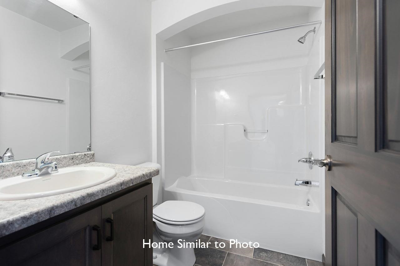 1927 Huffcutt Lane Waupaca, WI 54981 - Photo 12 of 20