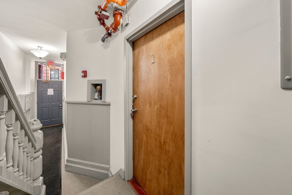46 North Bennet Street, Unit 1 Boston, MA 02113 - Photo 5 of 20