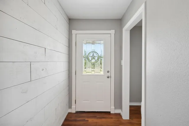 a view of walk in closet