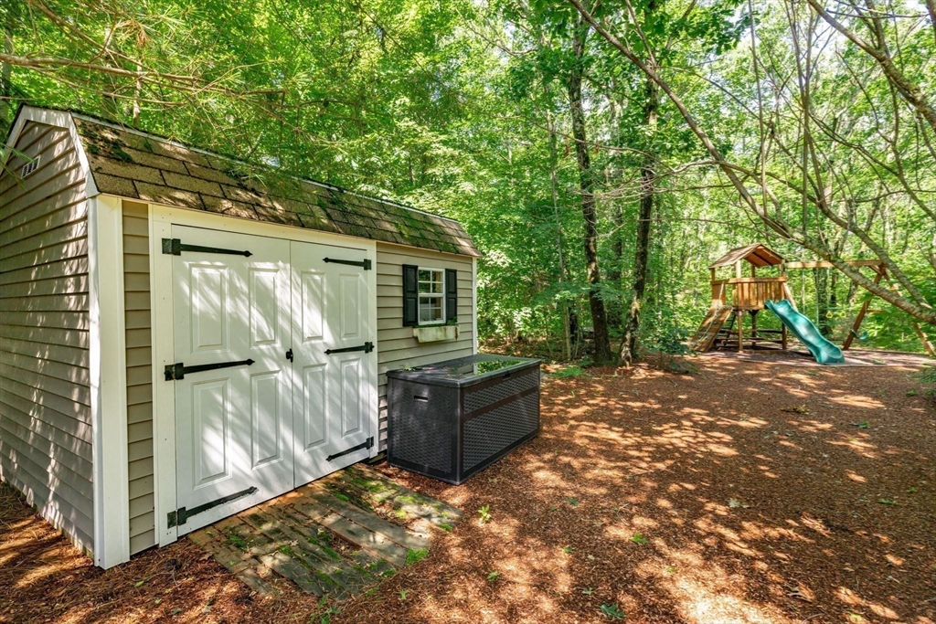 22 Rhodes Drive Wrentham, MA 02093 - Photo 39 of 42