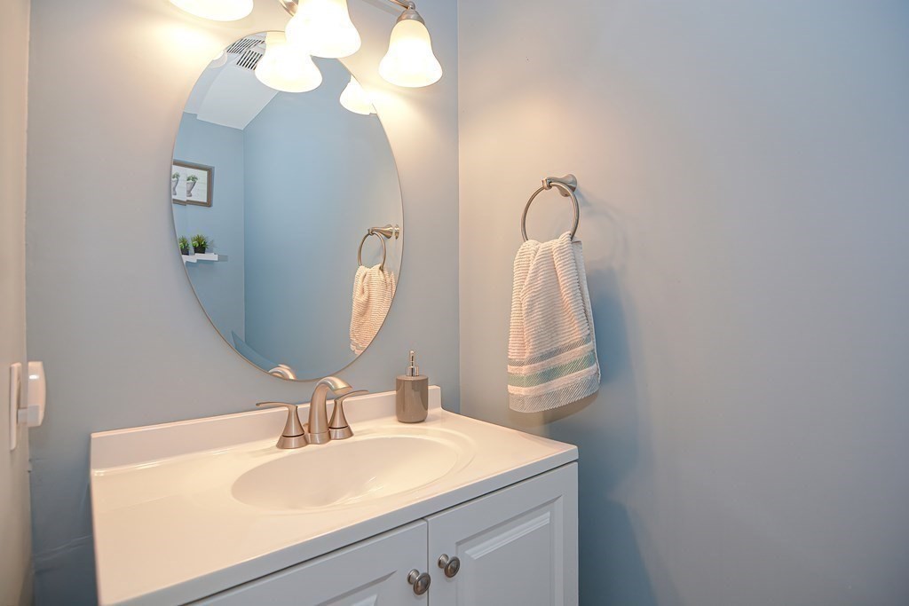 419 Maple Brook Road, Unit 419 Bellingham, MA 02019 - Photo 7 of 30 Gallery Image 7