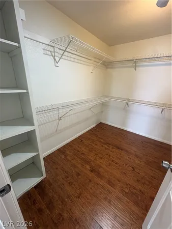 $2,102 | 7213 London Bridge Avenue, Las Vegas, NV 89130