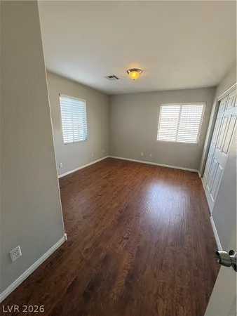 $2,102 | 7213 London Bridge Avenue, Las Vegas, NV 89130