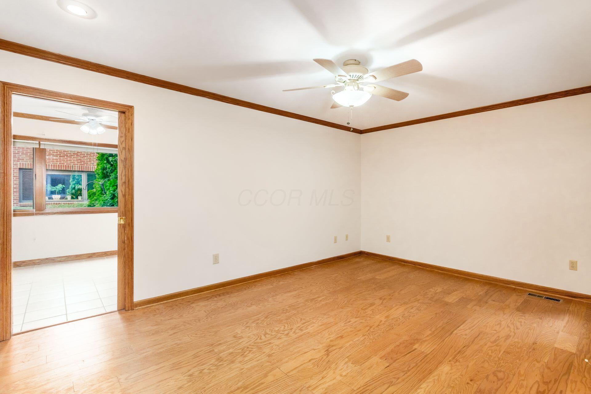 5717 Newgate Road Dublin, OH 43017 - Photo 16 of 33 019_te Rd Dublin OH 43017 USA