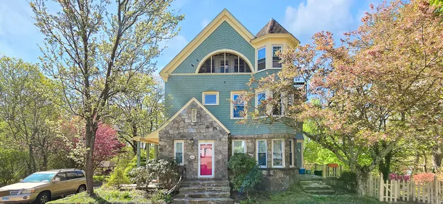 $485,000 | 40 Maple Grove Avenue, Norwich, CT 06360