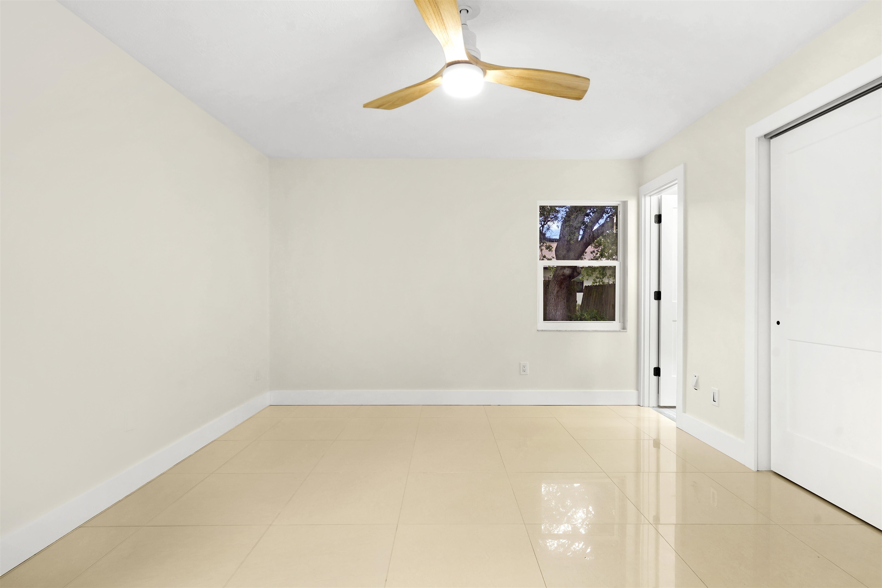 212 F Street St. Augustine, FL 32080 - Photo 16 of 35 a view of a small space with a book shelf