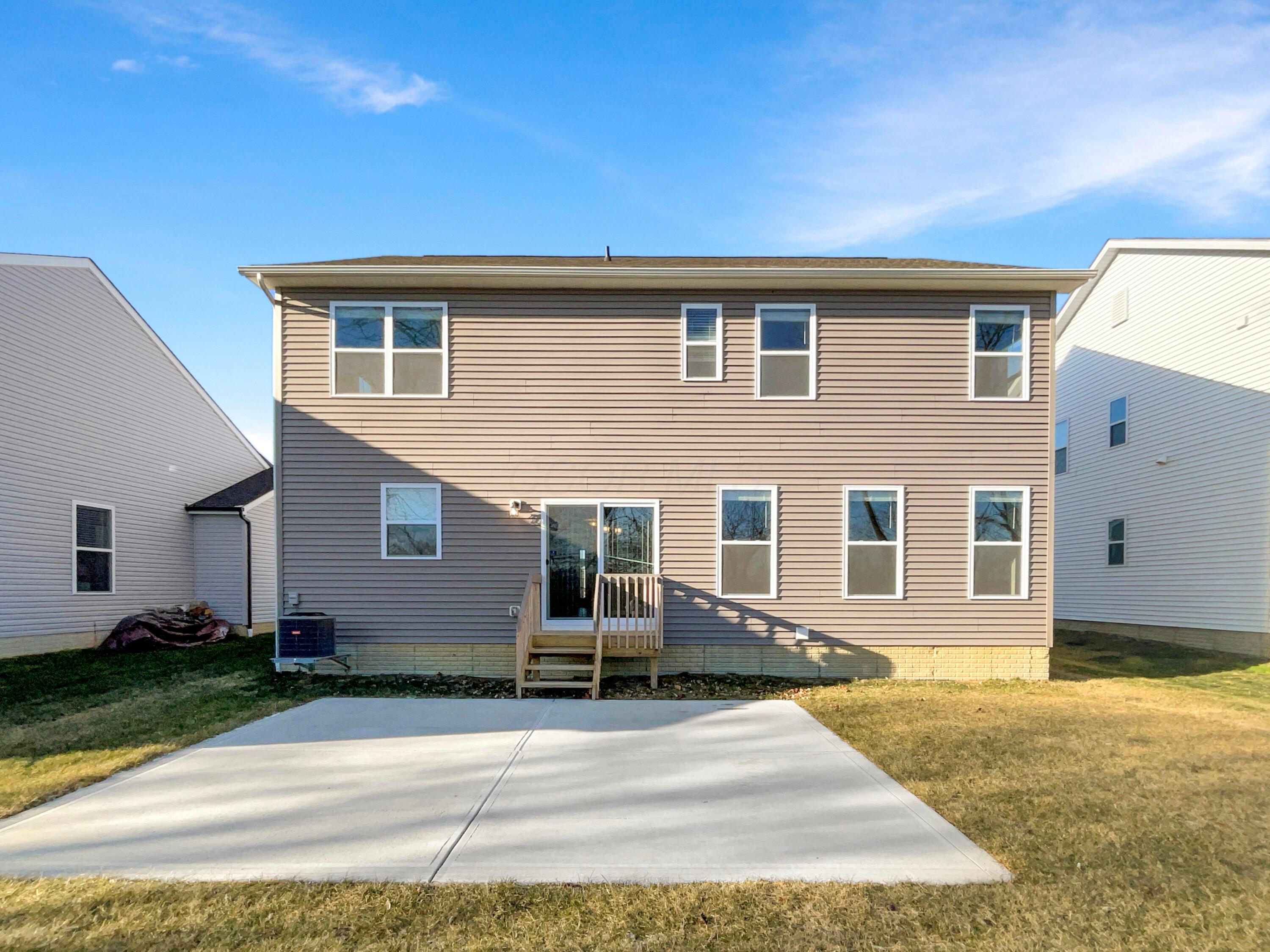 24 Erin Hills Road Commercial Point, OH 43116 - Photo 5 of 21