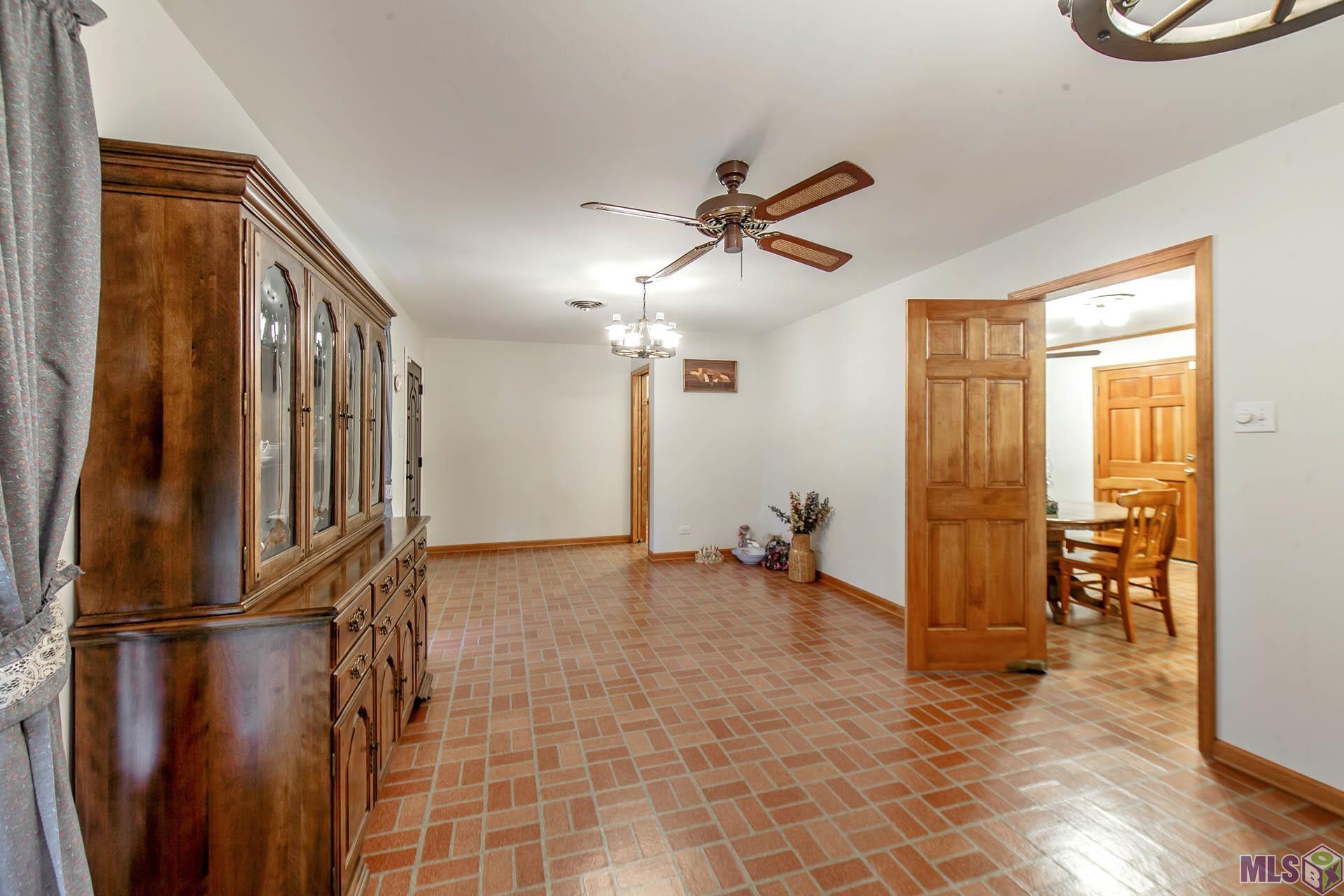 402 4 Point Drive Raceland, LA 70394 - Photo 7 of 13
