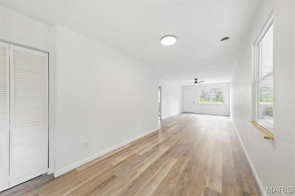 3705 Sunset Drive Pacific, MO 63069 - Photo 9 of 23