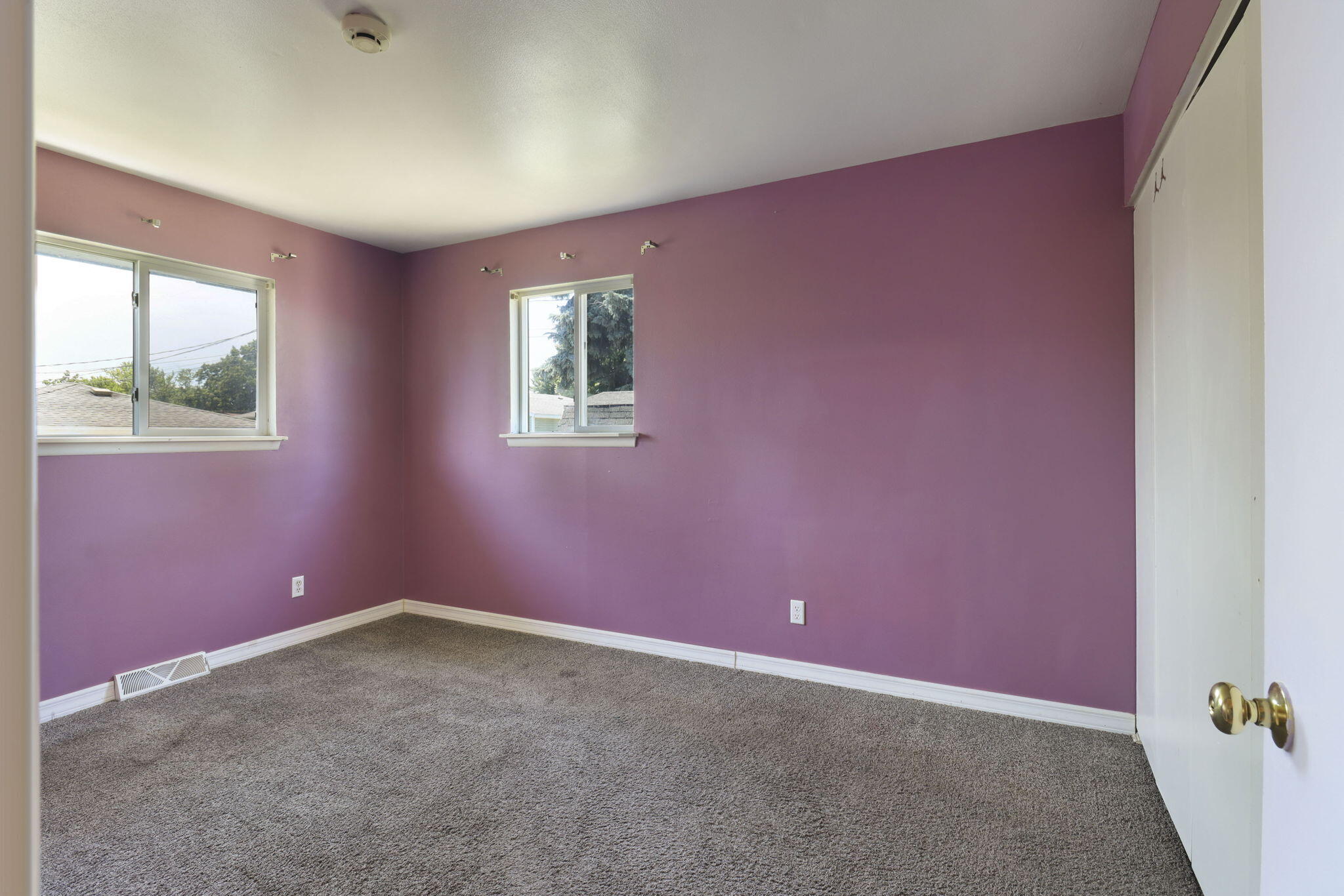6924 Whitewater Street Caledonia, WI 53402 - Photo 16 of 29 15-web-or-mls-6924 Whitewater St, Racine