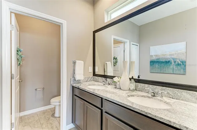 $349,900 | 5635 Los Robles Court, Palmetto, FL 34221