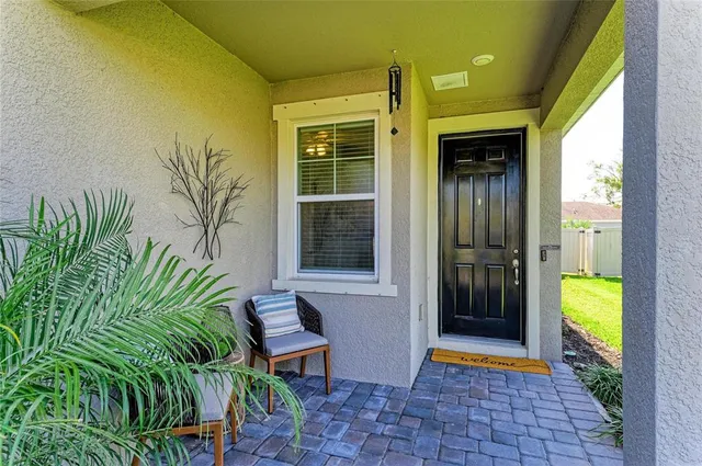 $349,900 | 5635 Los Robles Court, Palmetto, FL 34221