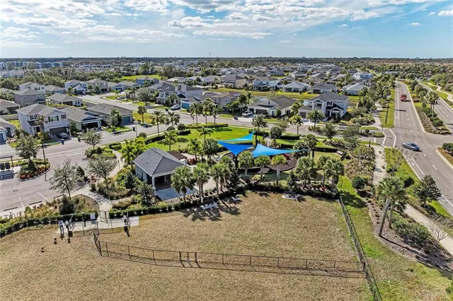 $349,900 | 5635 Los Robles Court, Palmetto, FL 34221