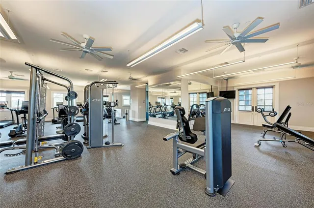 $349,900 | 5635 Los Robles Court, Palmetto, FL 34221