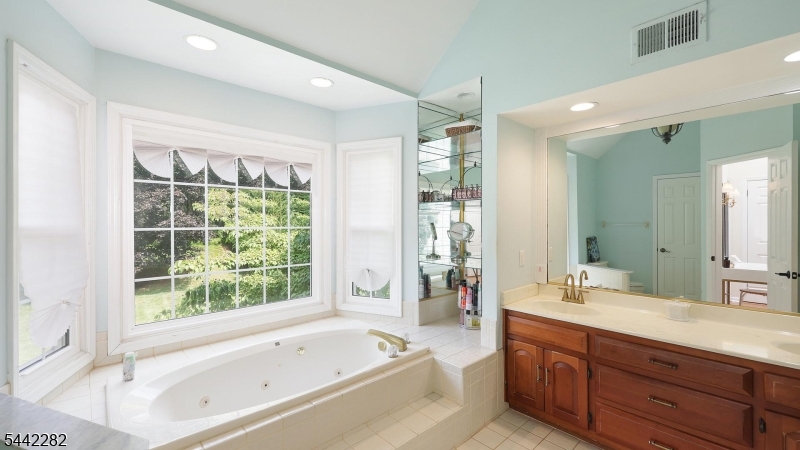2101 Arbor Way Bridgewater, NJ 08836 - Photo 27 of 47