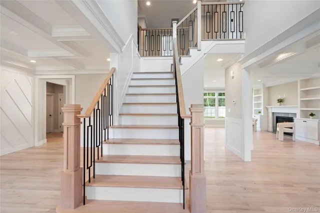 $2,378,000 | 25 Westchester Avenue, Jericho, NY 11753