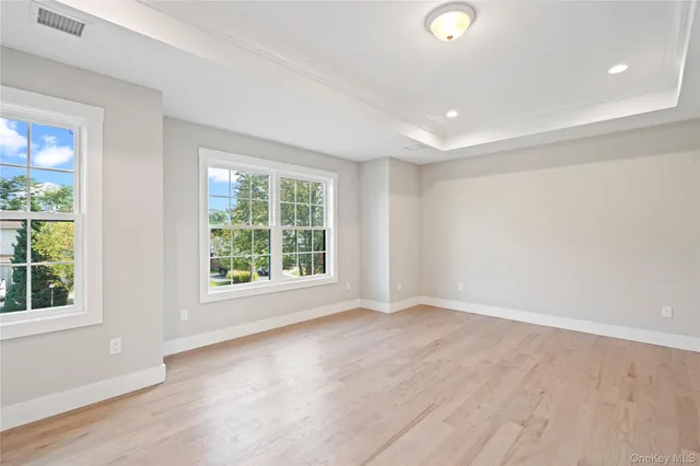 $2,378,000 | 25 Westchester Avenue, Jericho, NY 11753