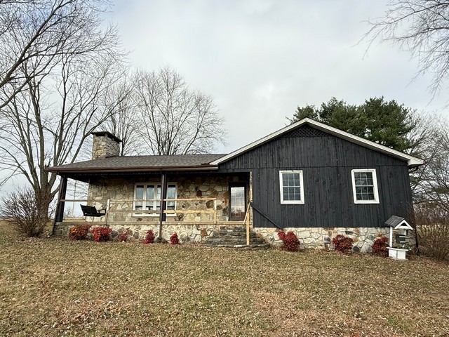 10910 Shelbyville Road Morrison, TN 37357 - Photo 2 of 28