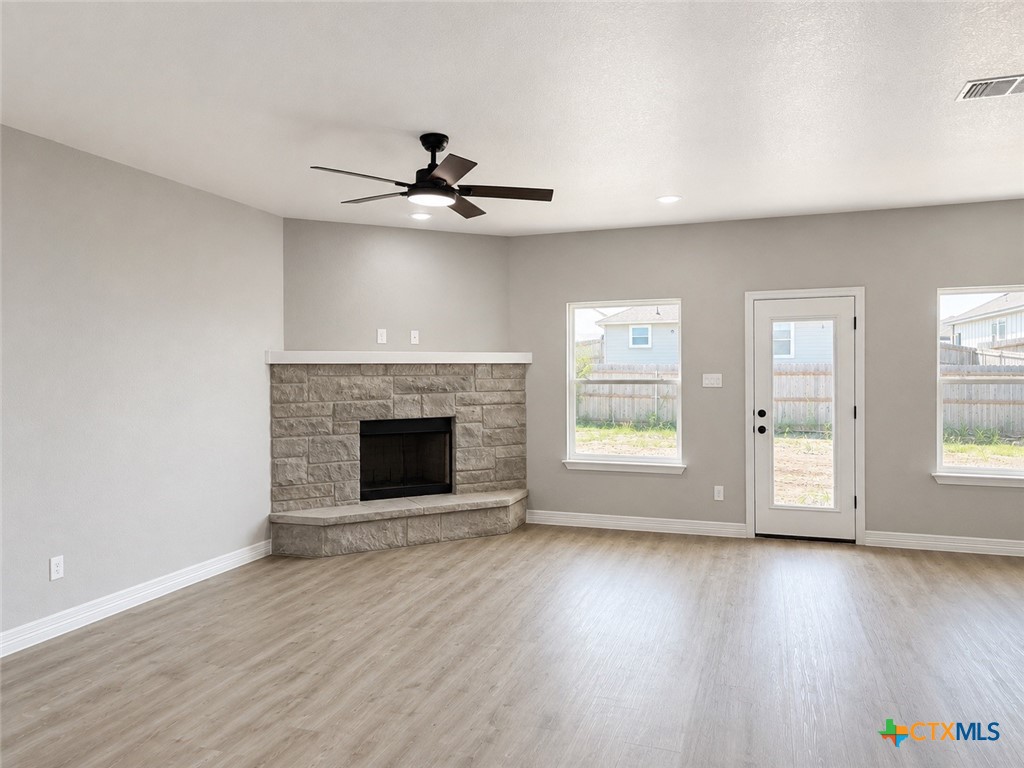 3823 Leming Court Temple, TX 76504 - Photo 3 of 13 Gallery Image 3