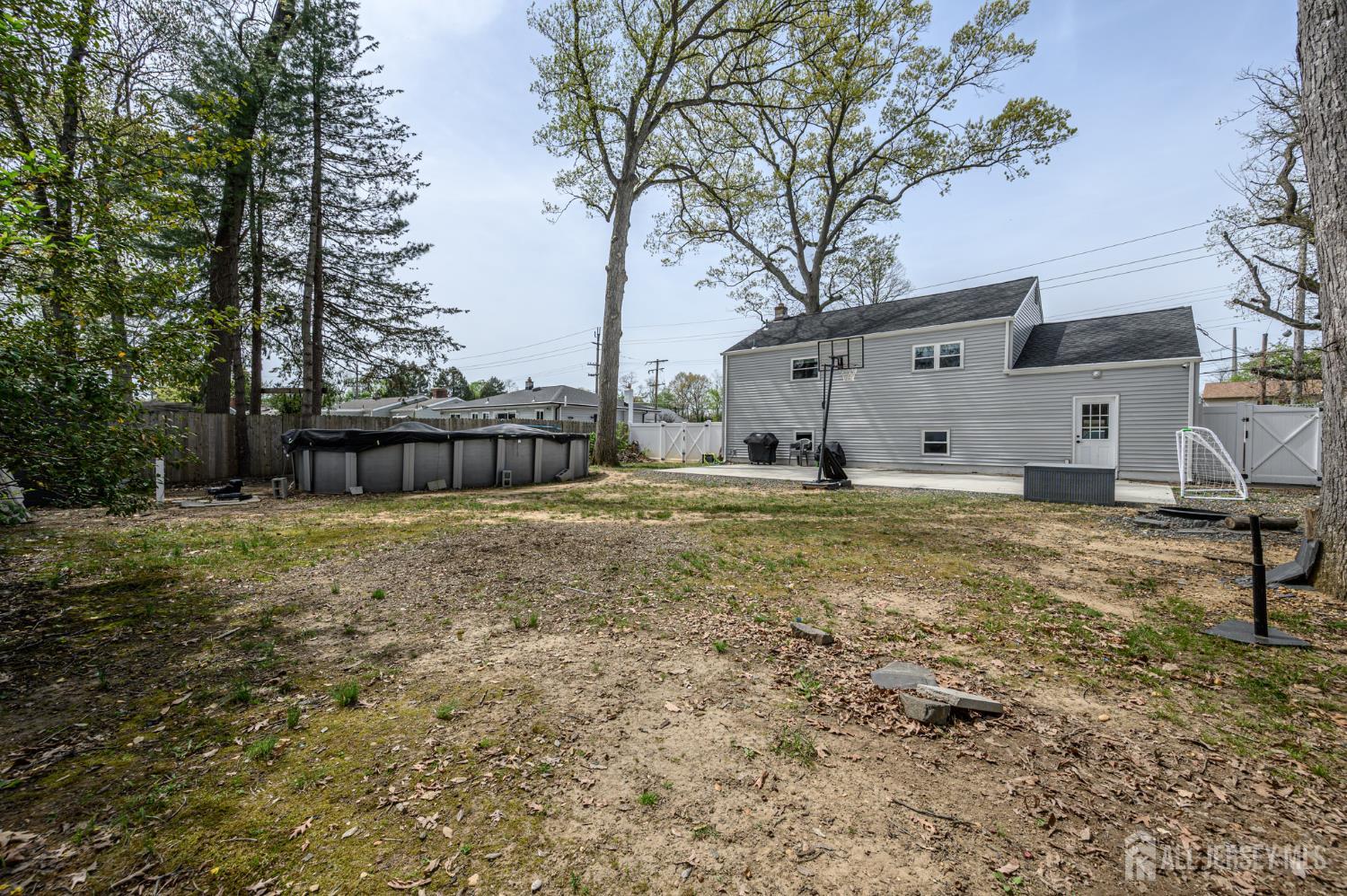 24 Half Acre Road Jamesburg, NJ 08831 - Photo 33 of 36