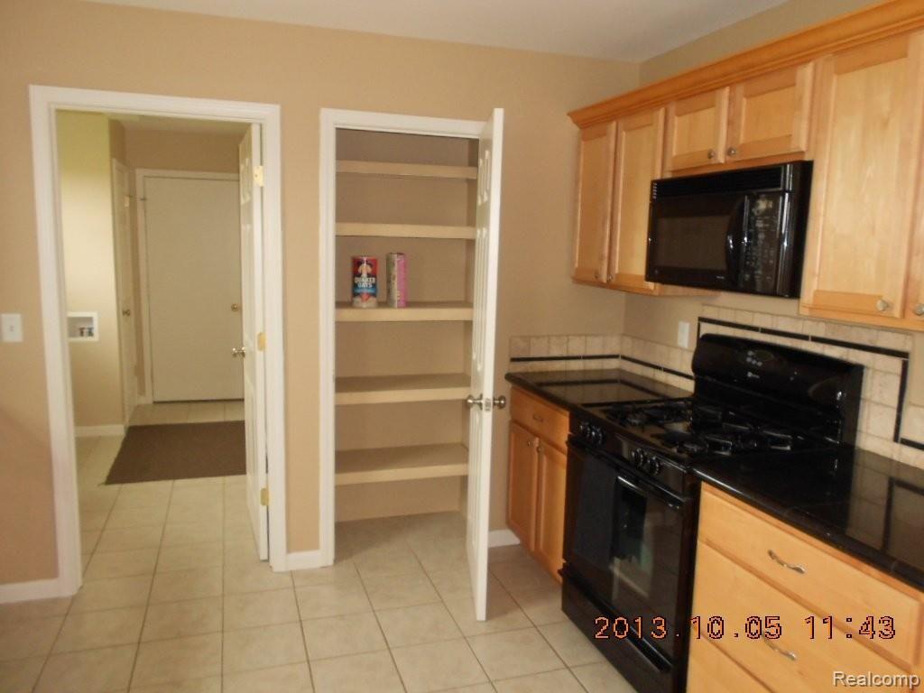 474 Pennell Road Imlay City, MI 48444 - Photo 6 of 17 Pennell 026.JPG