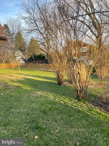 $3,500 | 2537 Oakhampton Place, Herndon, VA 20171