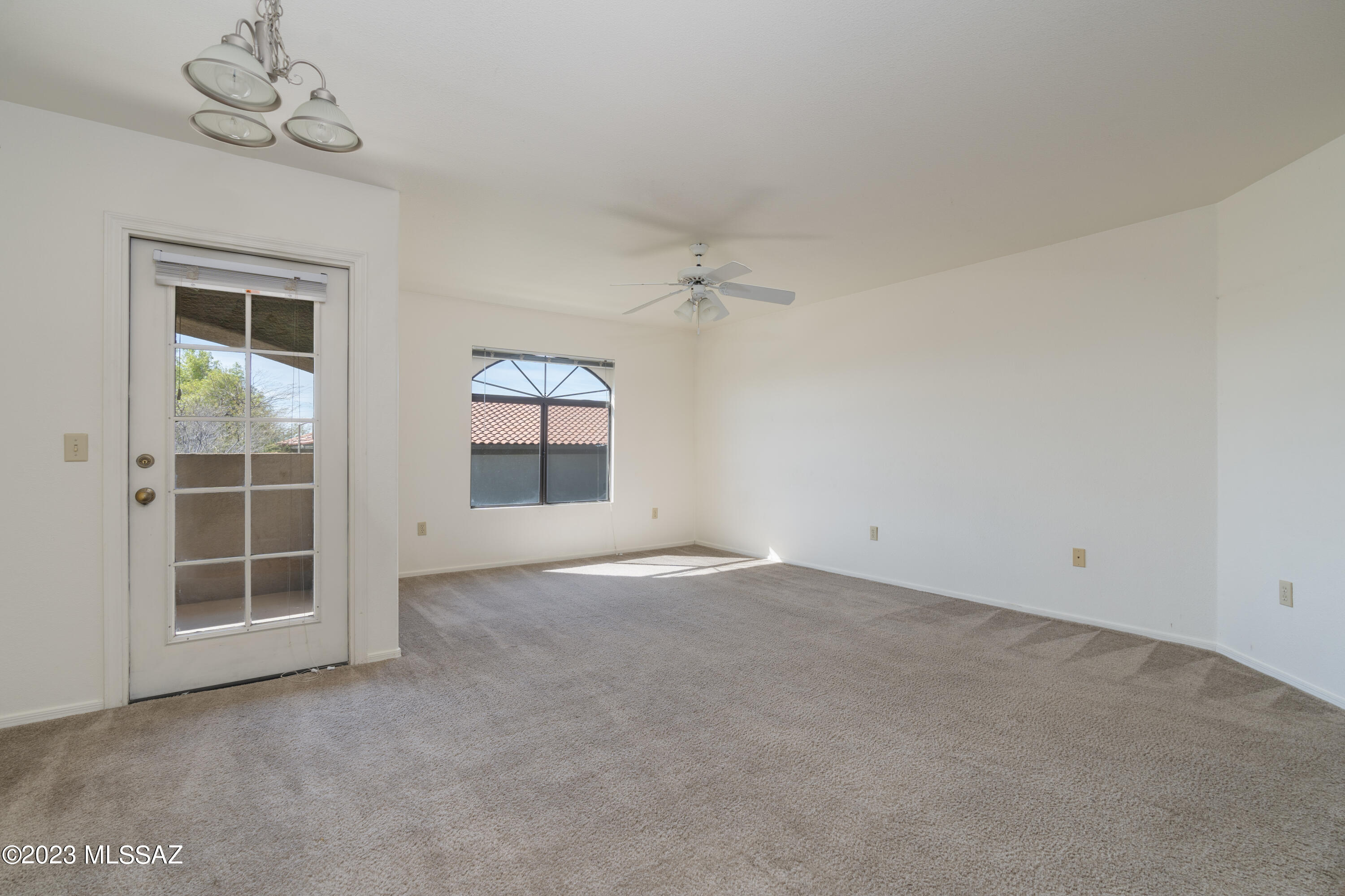 5751 North Kolb Road, Unit 39202 Tucson, AZ 85750 - Photo 5 of 36
