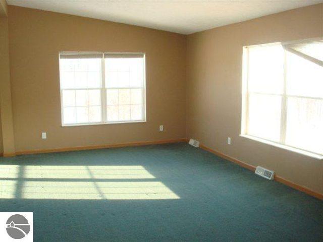 488 Clous Road Kingsley, MI 49649 - Photo 5 of 15 1719803-4.JPG