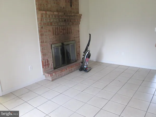 $2,250 | 115 Evans Run Drive, Martinsburg, WV 25405