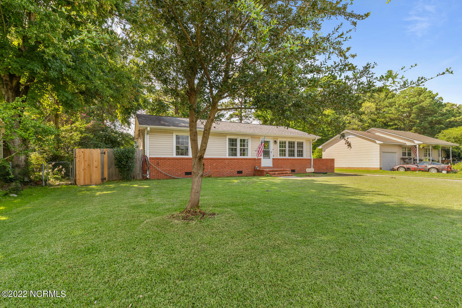 129 Cardinal Road Jacksonville, NC 28546 - Photo 3 of 34 2