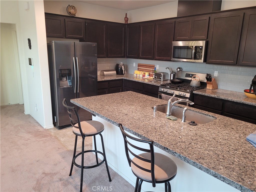 1410 Marble Beaumont, CA 92223 - Photo 11 of 21