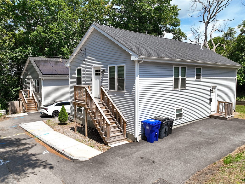 39 Derry Street Providence, RI 02908 - Photo 2 of 24