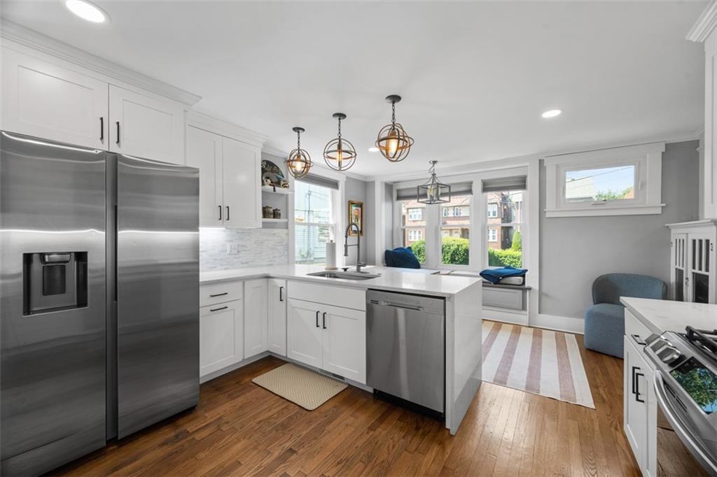 612 Peebles Street Pittsburgh, PA 15221 - Photo 13 of 41